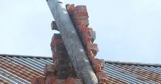 Демонтаж дымохода в частном доме по выгодной цене от 575 рублей | Сварной-Бнн