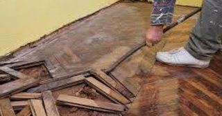 Демонтаж пола в квартире в Обнинске - Стоимость от 523 рублей | Сварной-Бнн